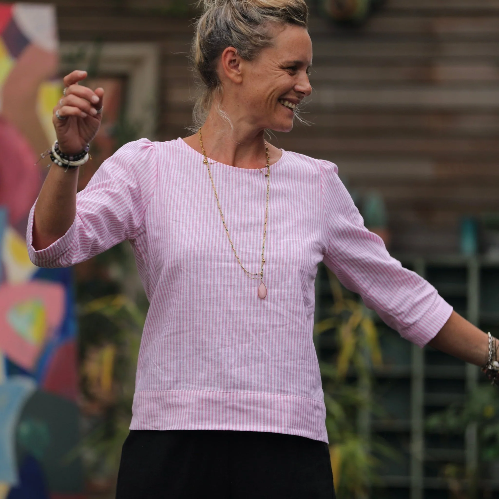 Blouse Eulalie col rond - manches 3/4 - rayure lin/coton rose-blanche - Image 4