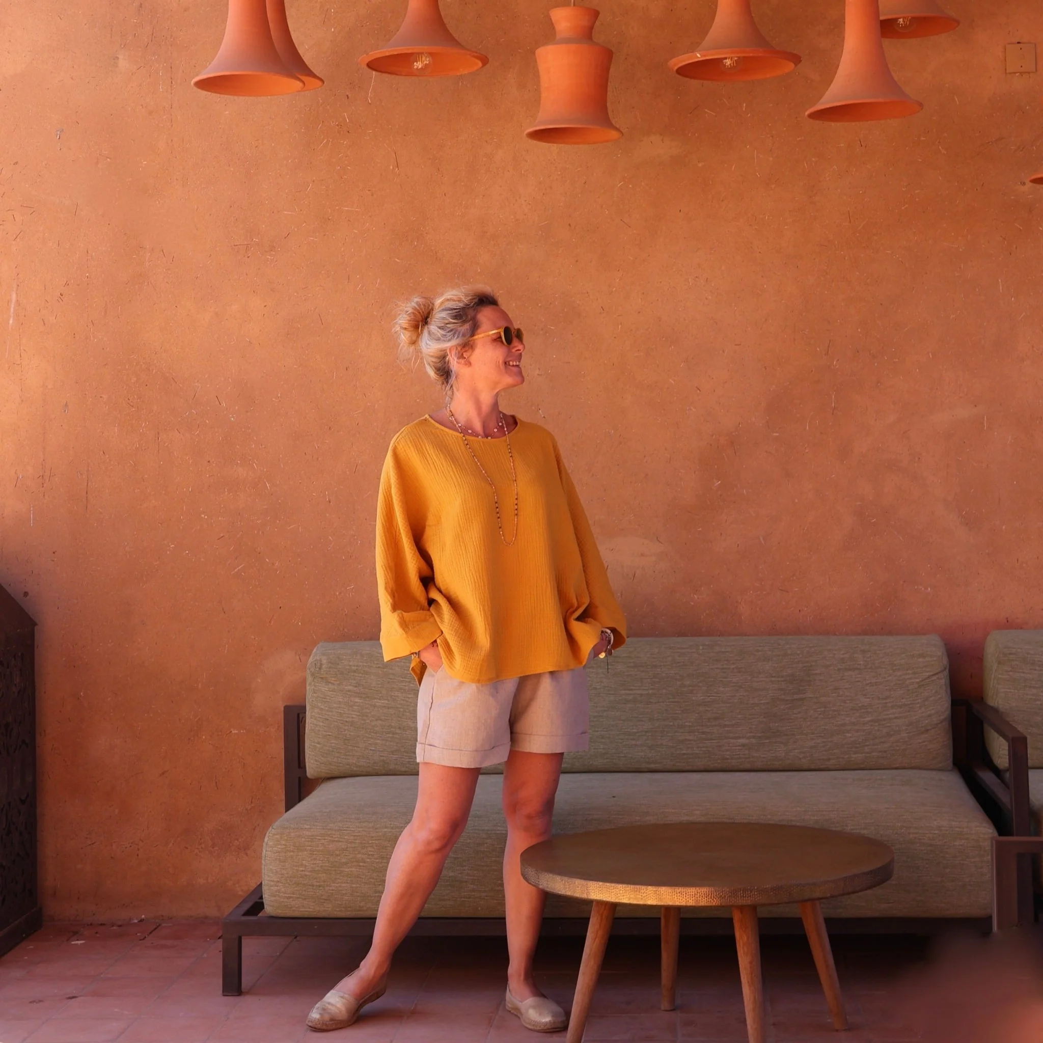 Blouse Nao double gaze de coton ocre - Image 4