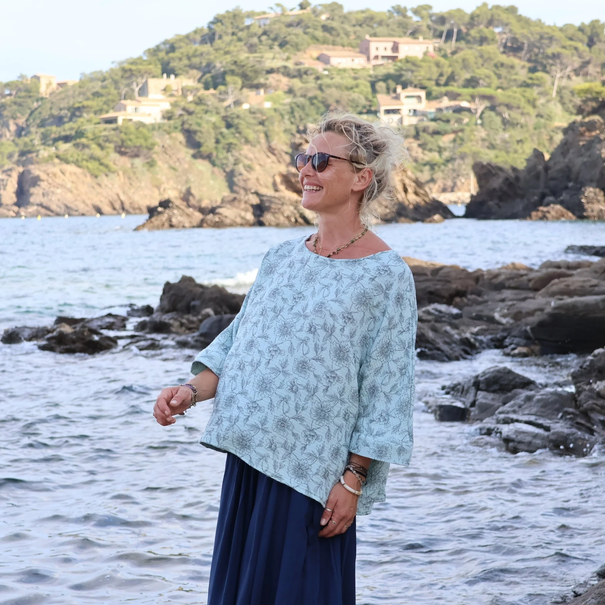 Blouse Nao - double gaze de coton vert pastel fleuri - Image 4