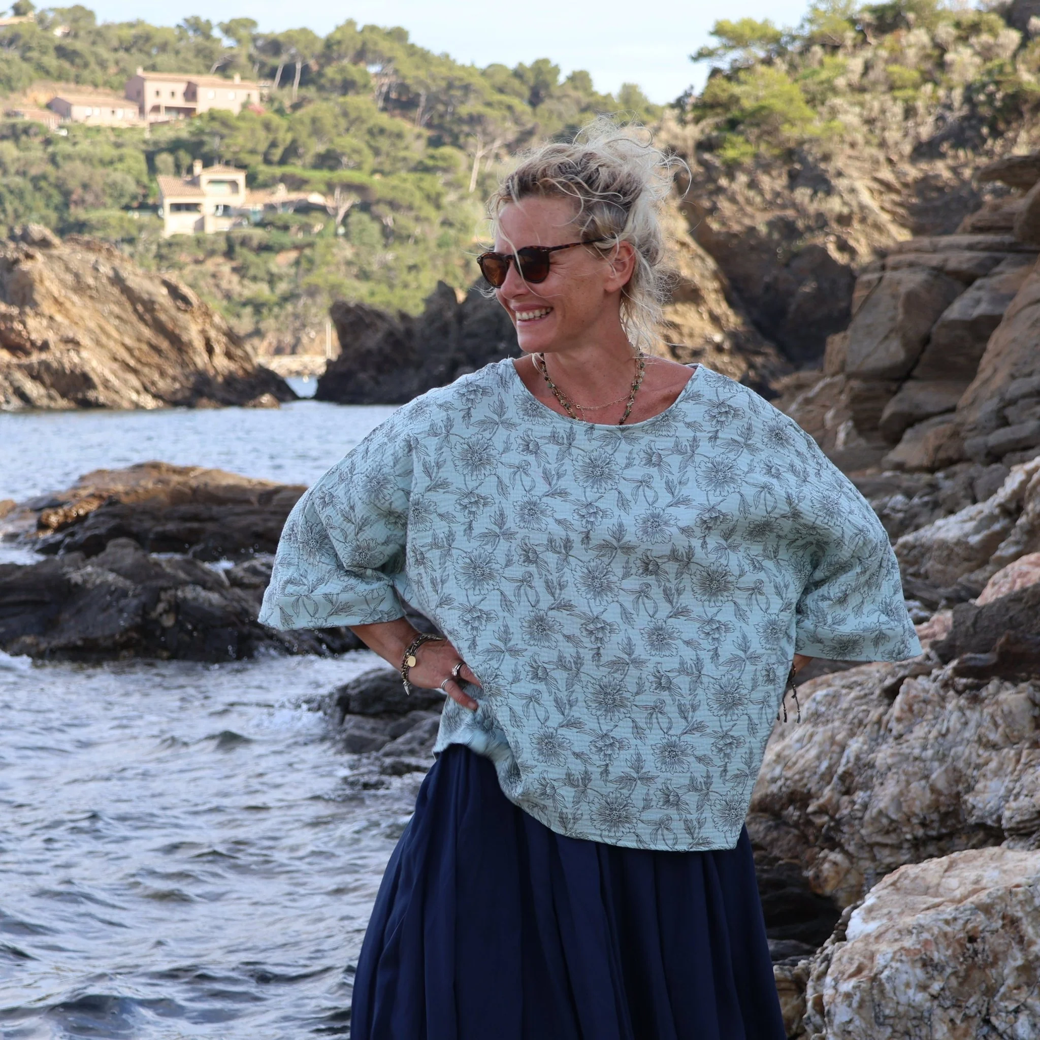Blouse Nao - double gaze de coton vert pastel fleuri - Image 6