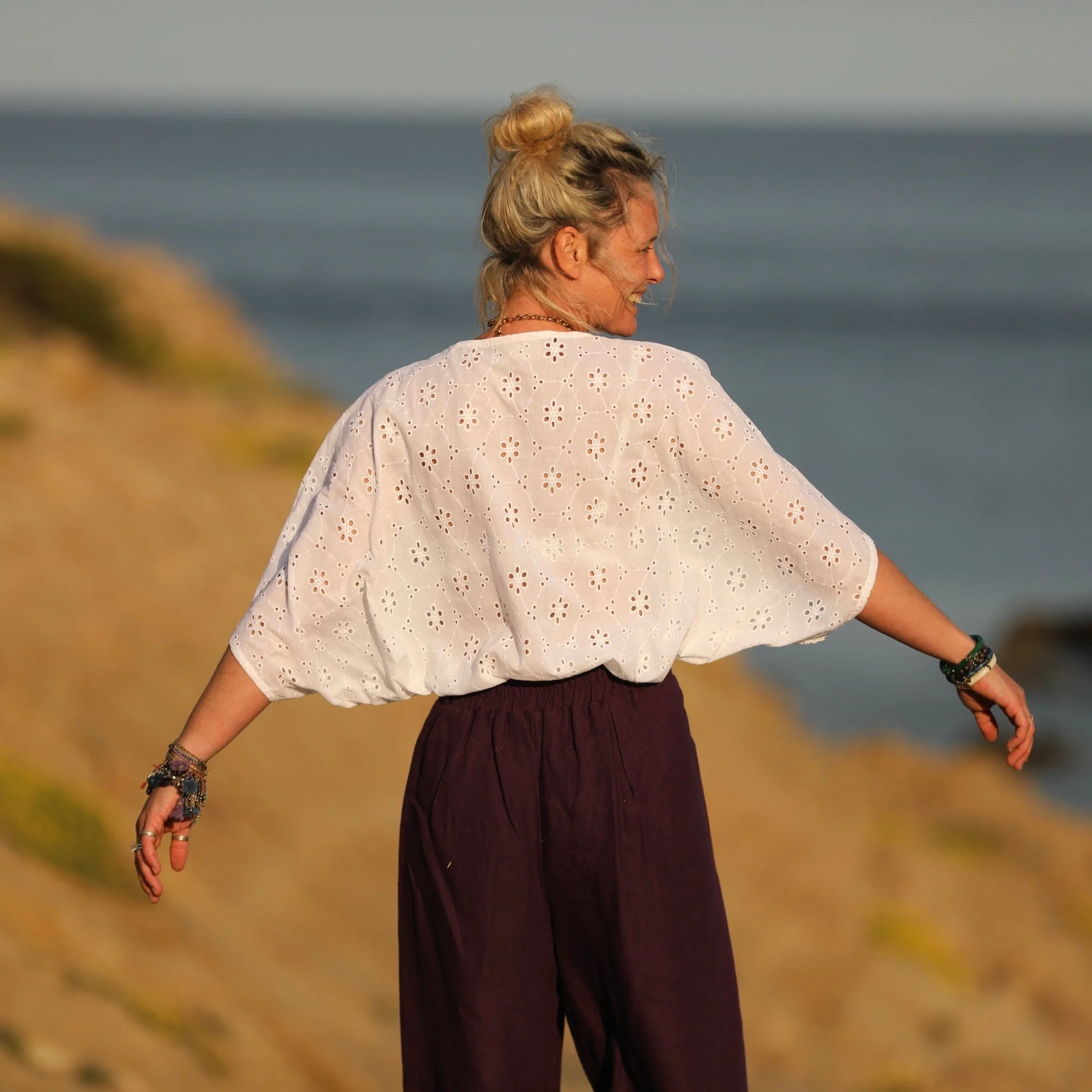 Blouse Yoko - voile de coton brodé blanc cassé pâquerettes - Image 4