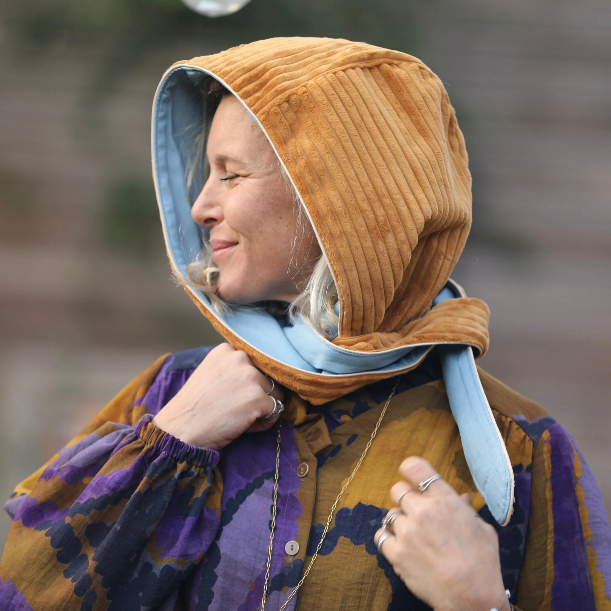 Capuche Rosalie - velours grosse côtes safran / jean de coton bleu - Image 3