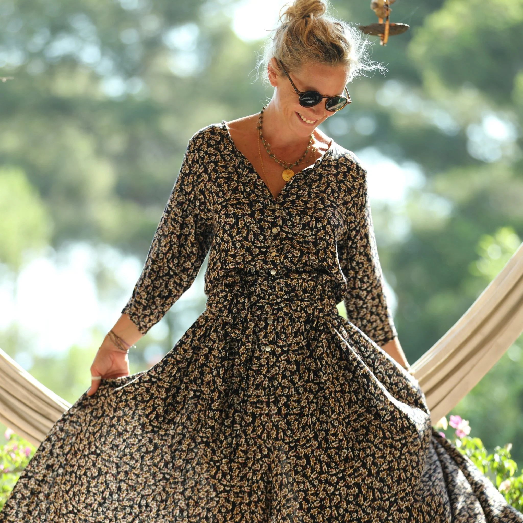 La combi India manches 3/4 en viscose fleurs de nuit - Image 10