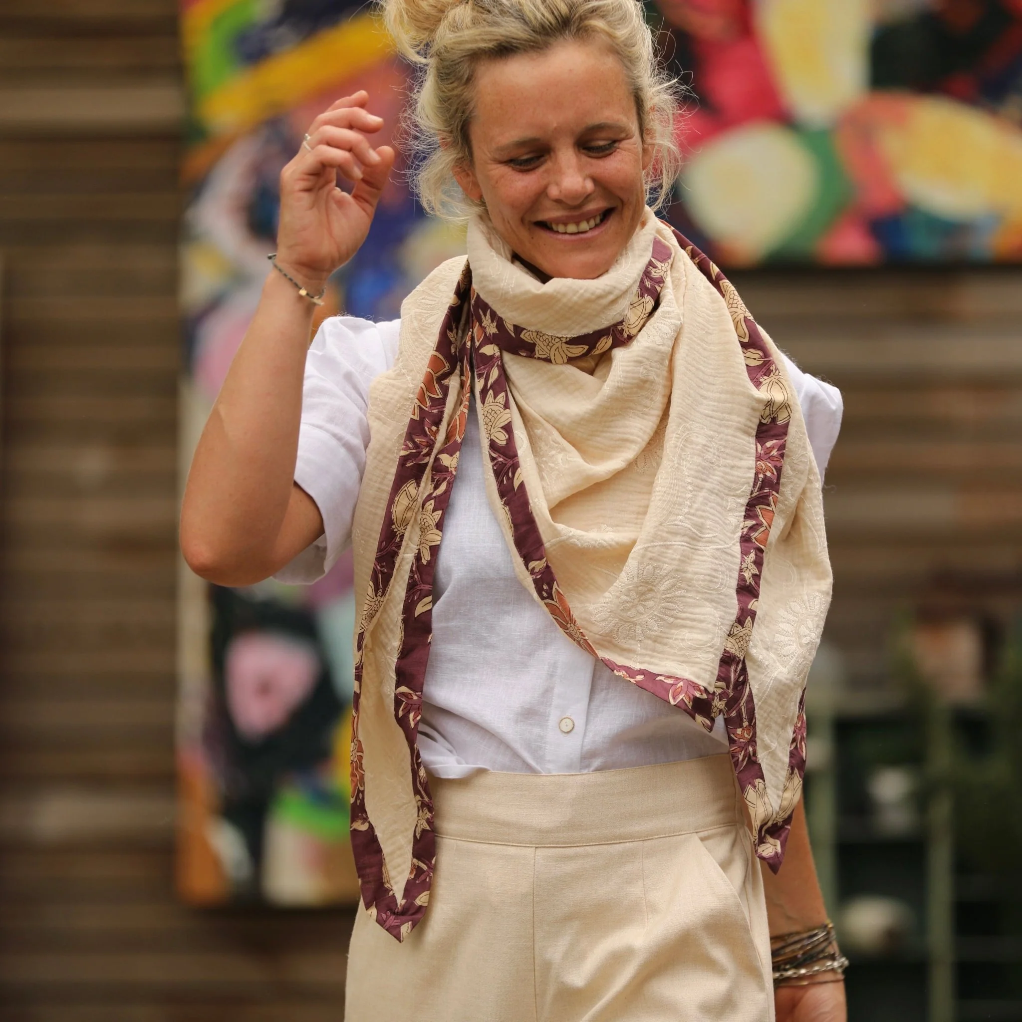 Le foulard Calista ivoire brodé/Prunelle - Image 6