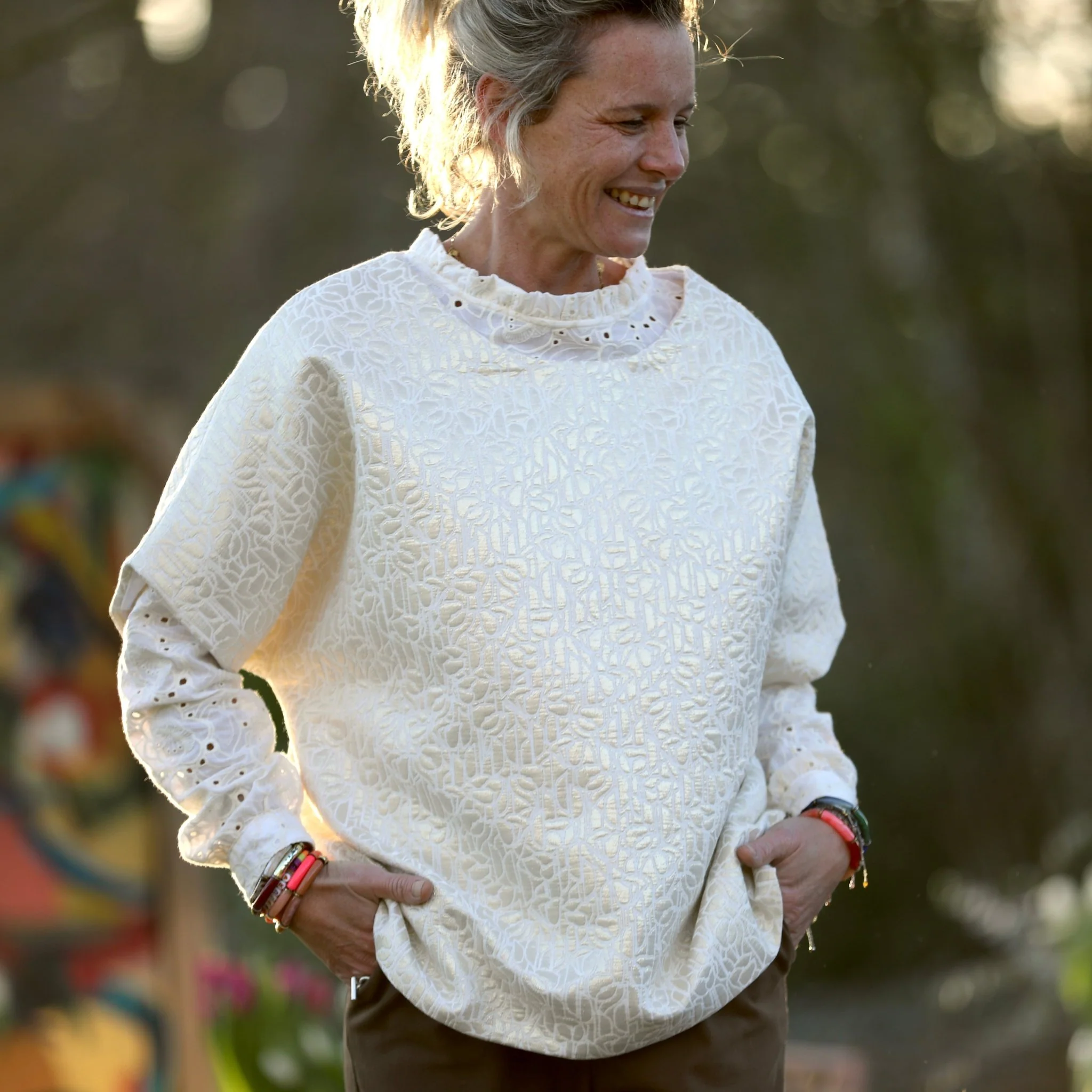 Poncho Pétronille — Jacquard ivoire & doré - Image 8