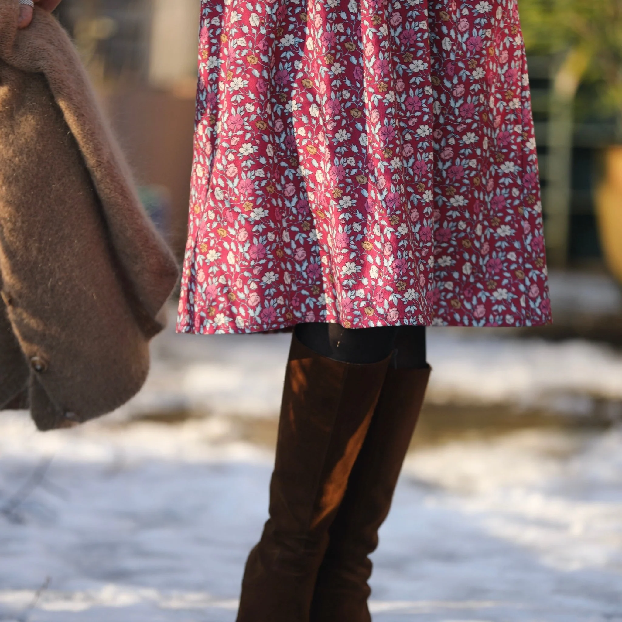 Robe Eglantine - armuré de coton fleuri grenat - Image 3