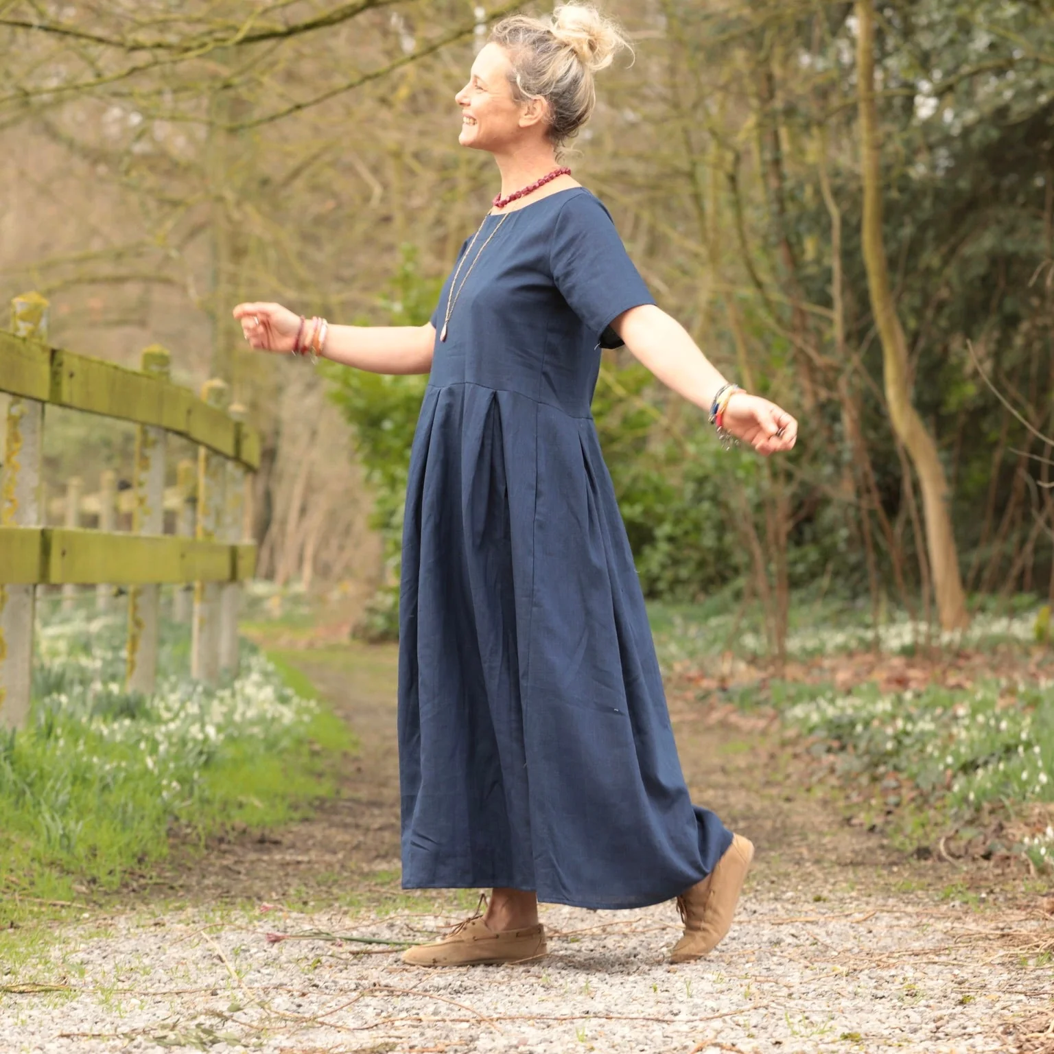 Robe Louisa - Lin indigo - Image 4