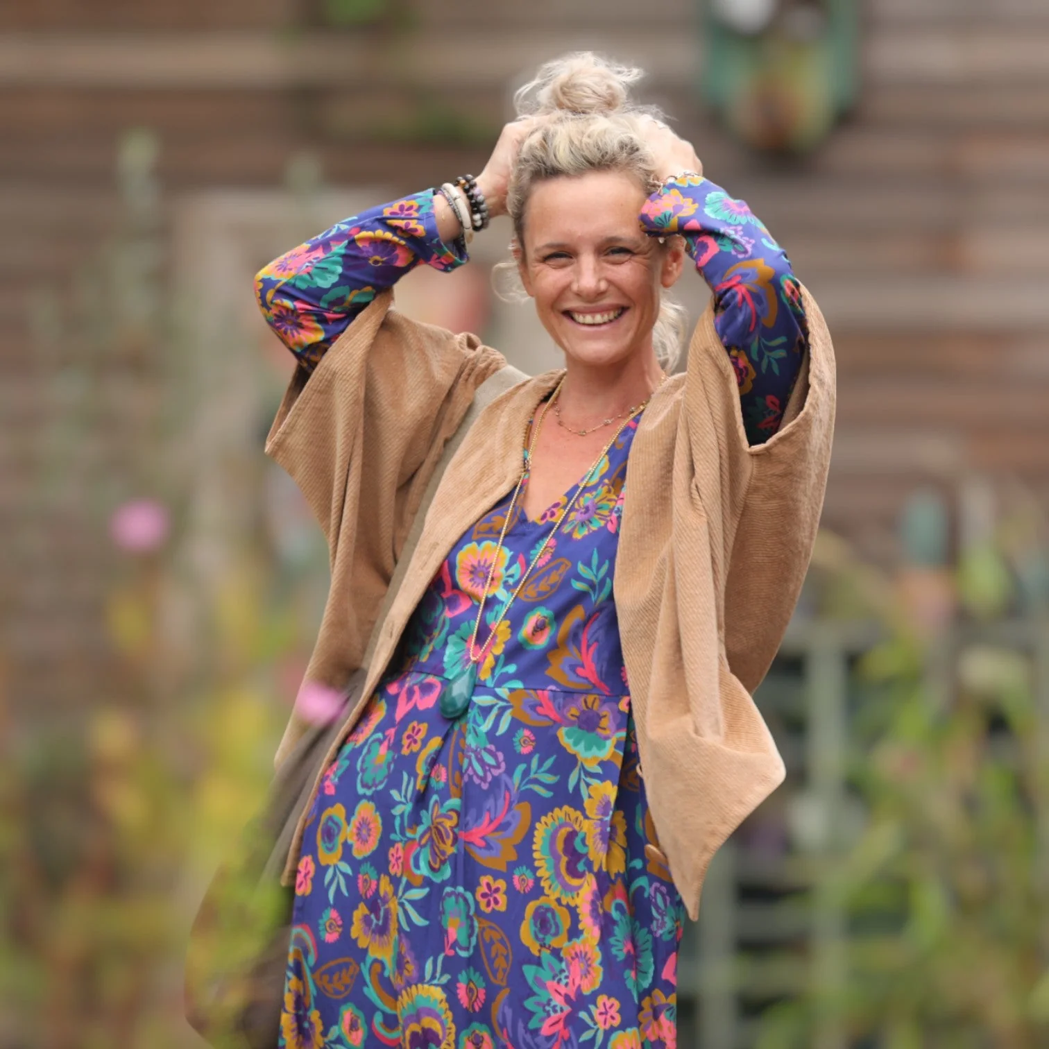Robe Romane - viscose Explosion Florale - Image 6