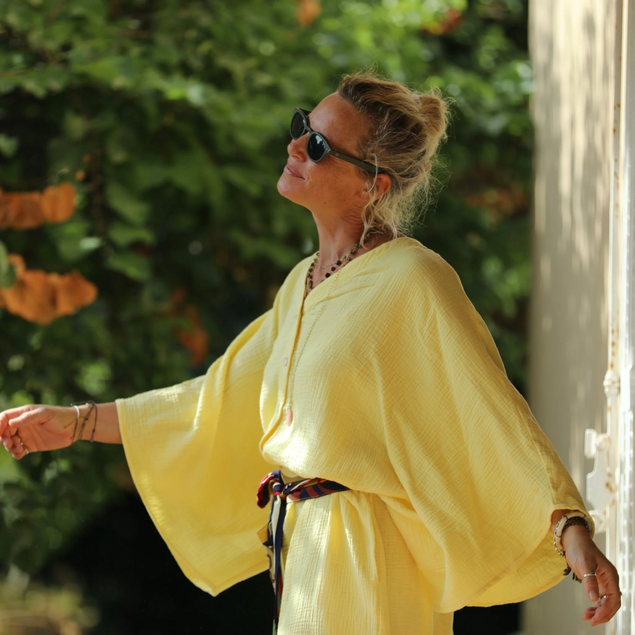 Robe Xiou double gaze de coton jaune vif - Image 8