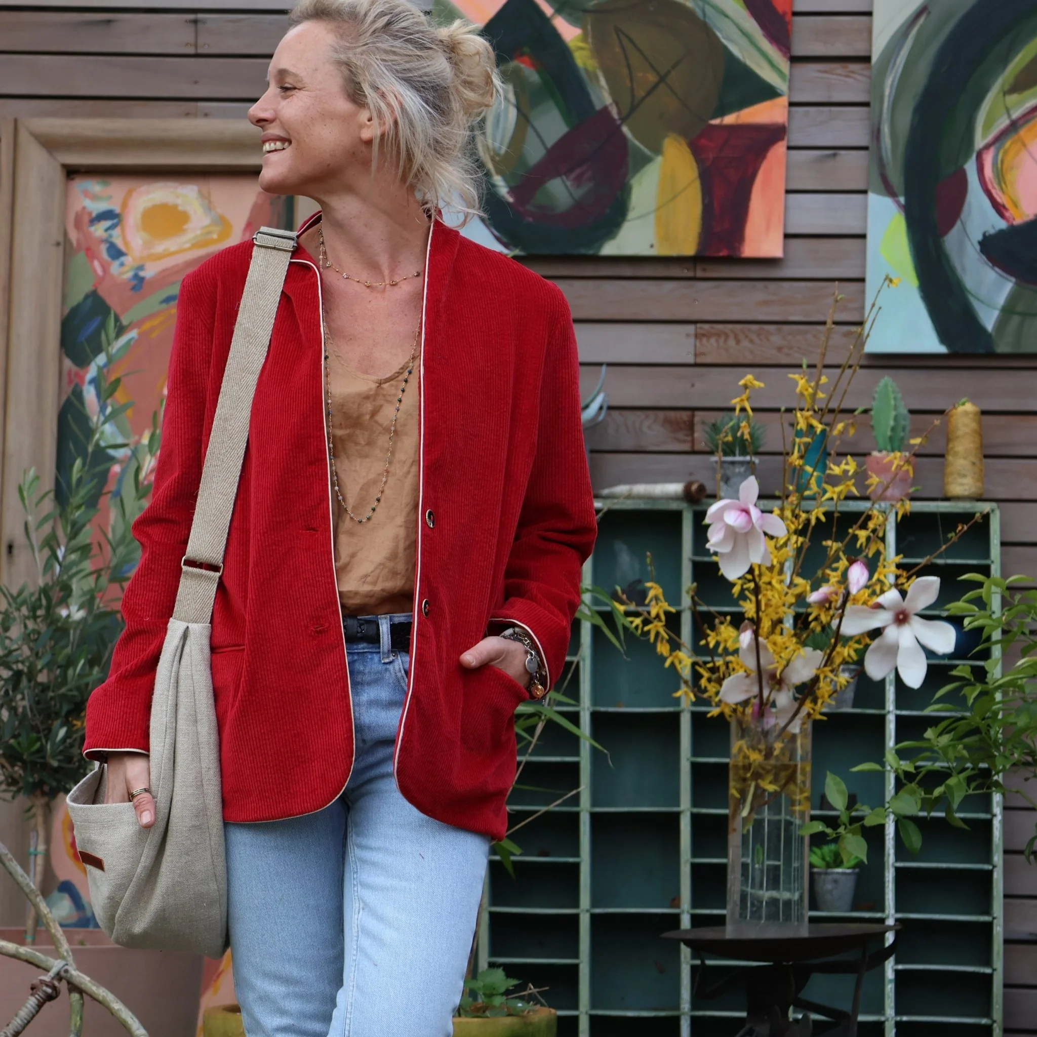Veste Bertille en velours côtelé grenat